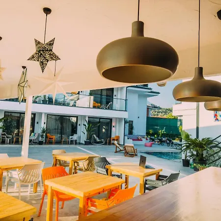 Otel S-cape