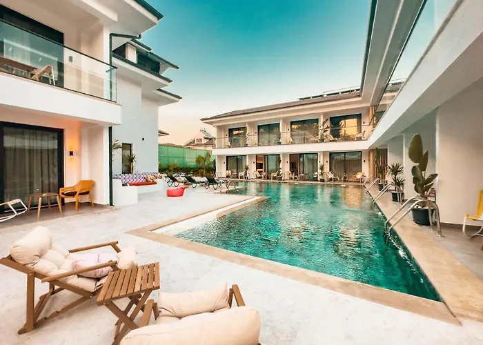 Hotel S-cape *